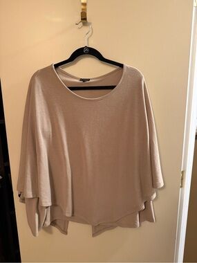 Coco + Carmen 2 in one Top -Neutral Taupe